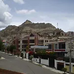 Bolivian Suites Achumani